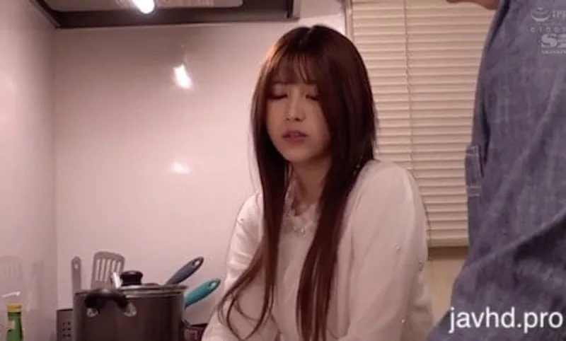 [ssis-010] lỡ yêu cô bạn thân của cô bạn gái riri nanatsumori